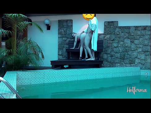 ❤️ Chefe convida empregada para a piscina, mas não conseguiu resistir a um ❌ Porno em pt-br.8kpornvids.ru ❌❤